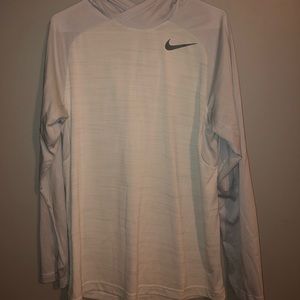 Nike pullover hoodie